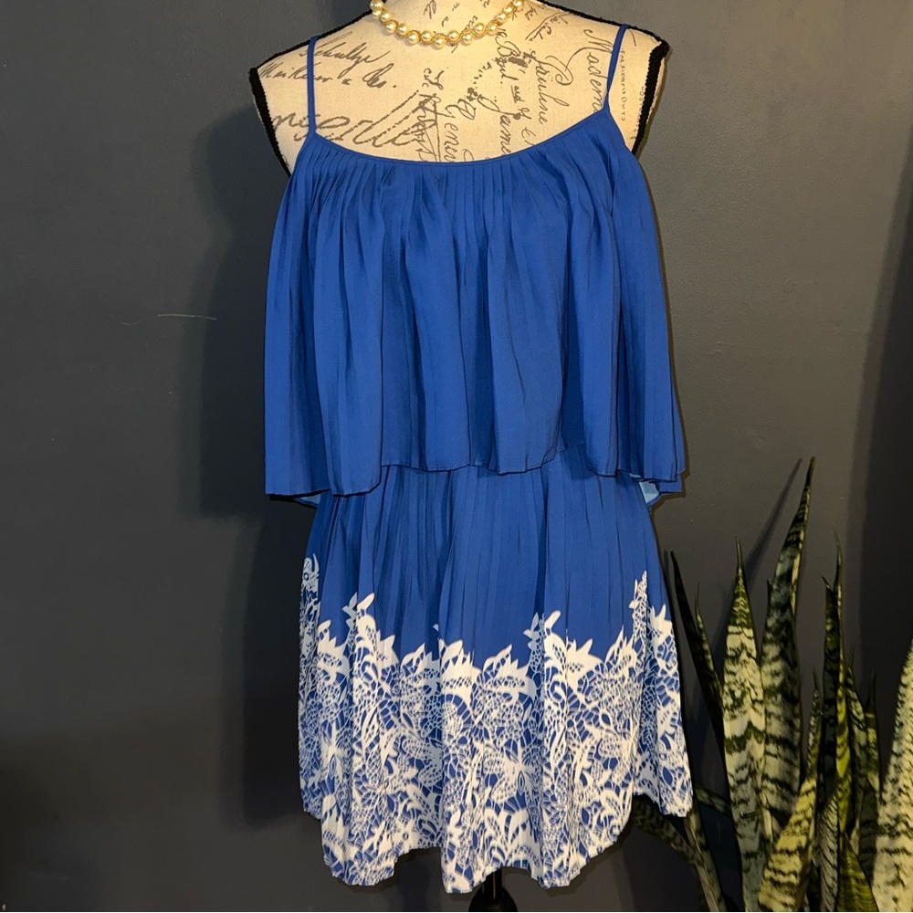 Chic Blue and White Women's Mini Dress